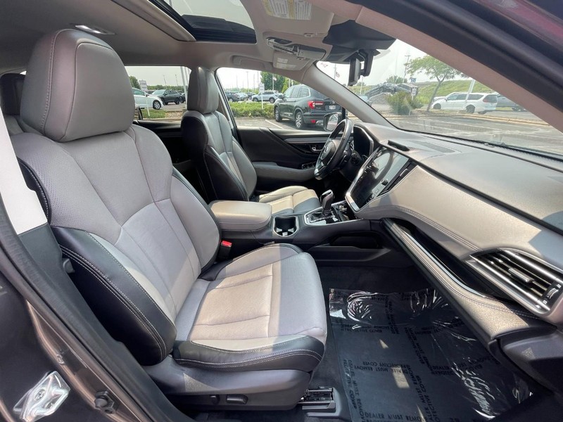 Subaru Outback Vehicle Image 10