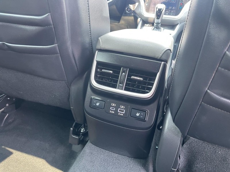 Subaru Outback Vehicle Image 14