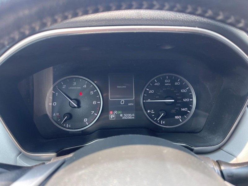 Subaru Outback Vehicle Image 30