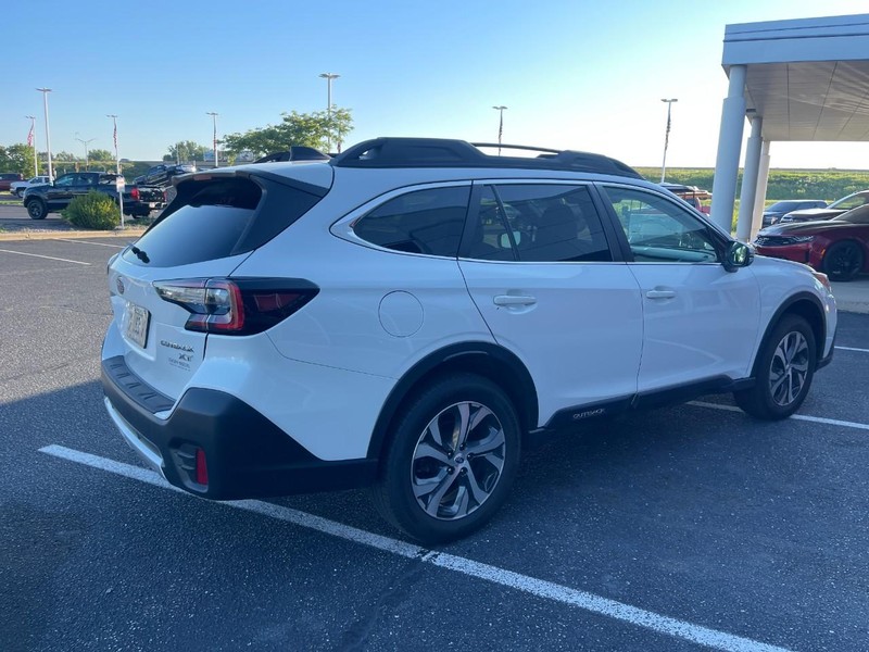 Subaru Outback Vehicle Image 03