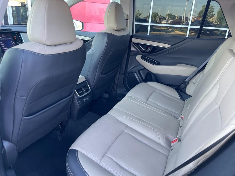 Subaru Outback Vehicle Image 13