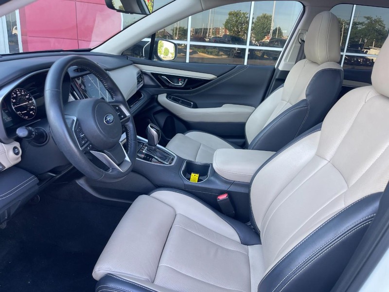Subaru Outback Vehicle Image 15