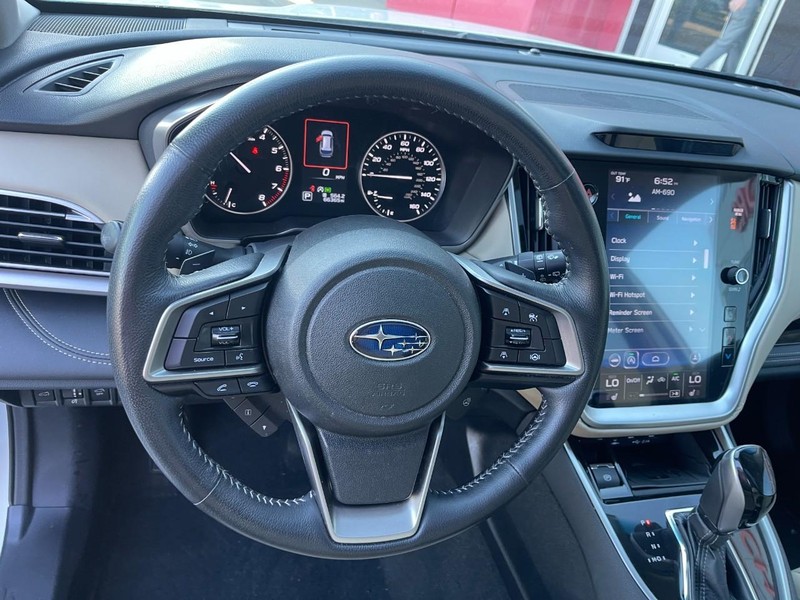 Subaru Outback Vehicle Image 19