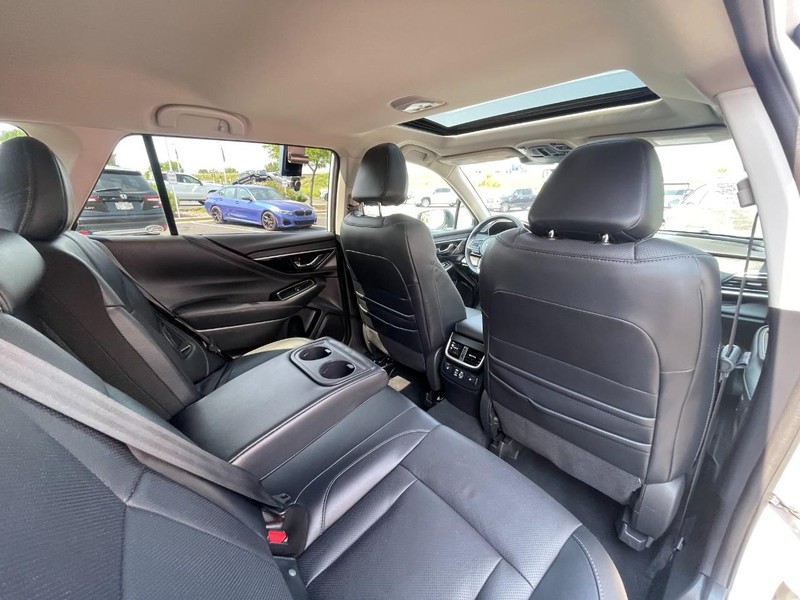 Subaru Outback Vehicle Image 15