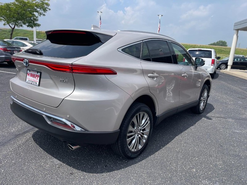Toyota Venza Vehicle Image 03