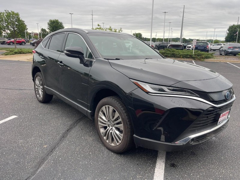 Toyota Venza Vehicle Image 02