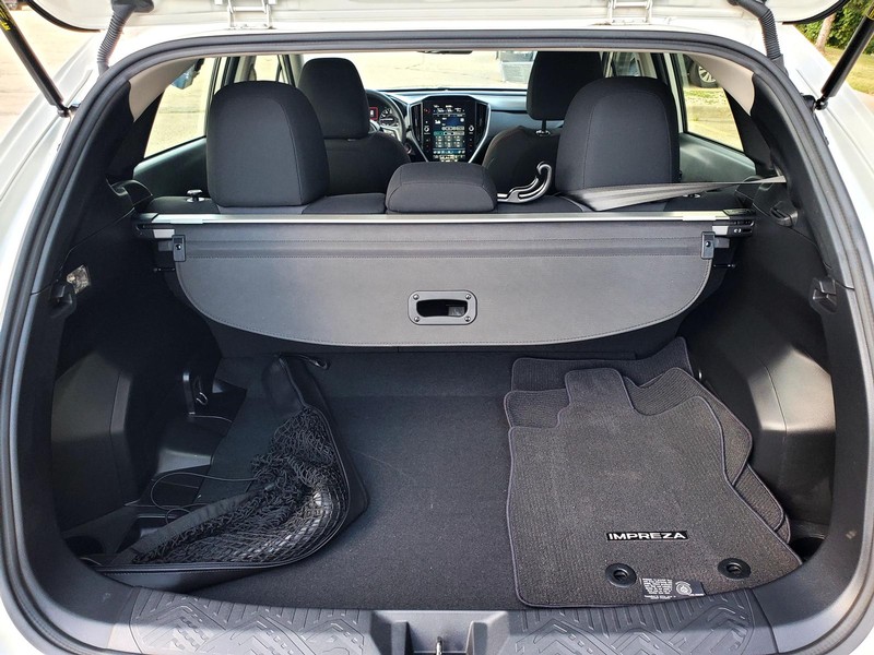 Subaru Impreza Vehicle Image 17
