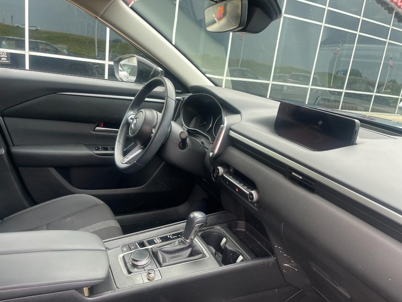 Mazda CX-50 Vehicle Image 02