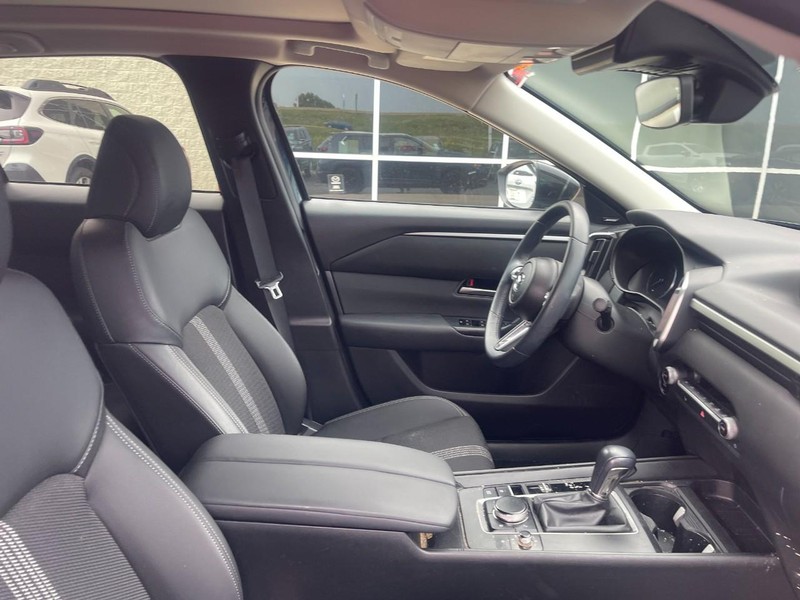 Mazda CX-50 Vehicle Image 03