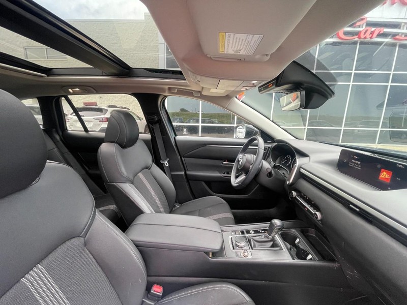 Mazda CX-50 Vehicle Image 05