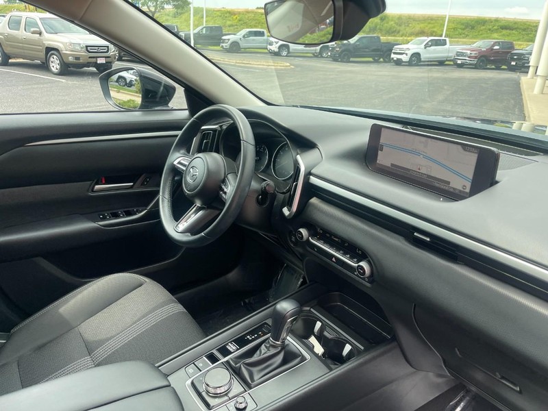 Mazda CX-50 Vehicle Image 09