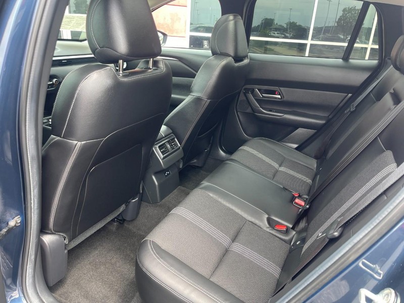 Mazda CX-50 Vehicle Image 18