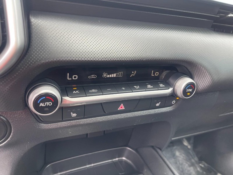 Mazda CX-50 Vehicle Image 31