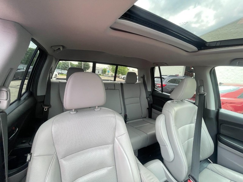 Honda Ridgeline Vehicle Image 05
