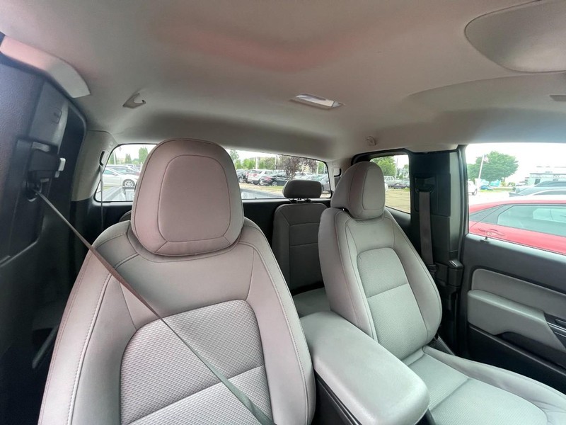 Chevrolet Colorado Vehicle Image 04