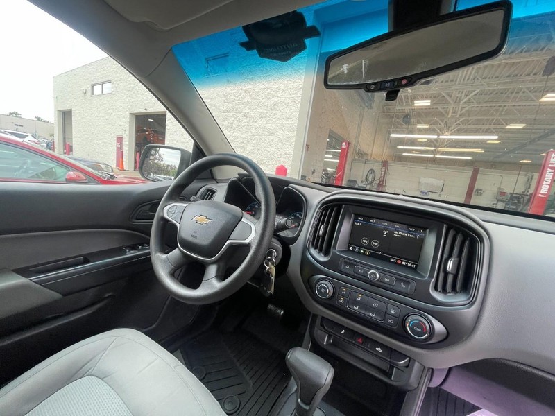 Chevrolet Colorado Vehicle Image 06