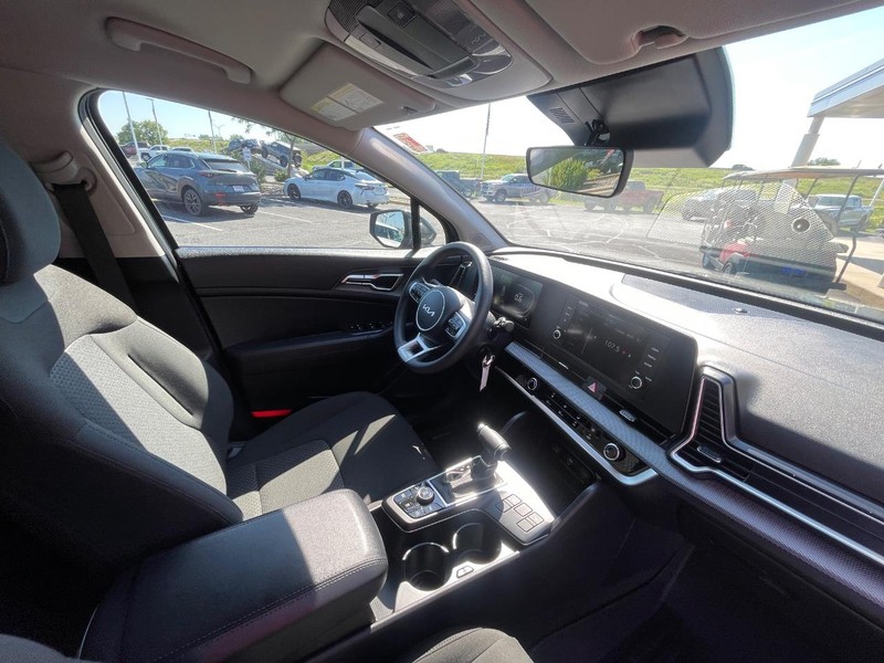 Kia Sportage Vehicle Image 07