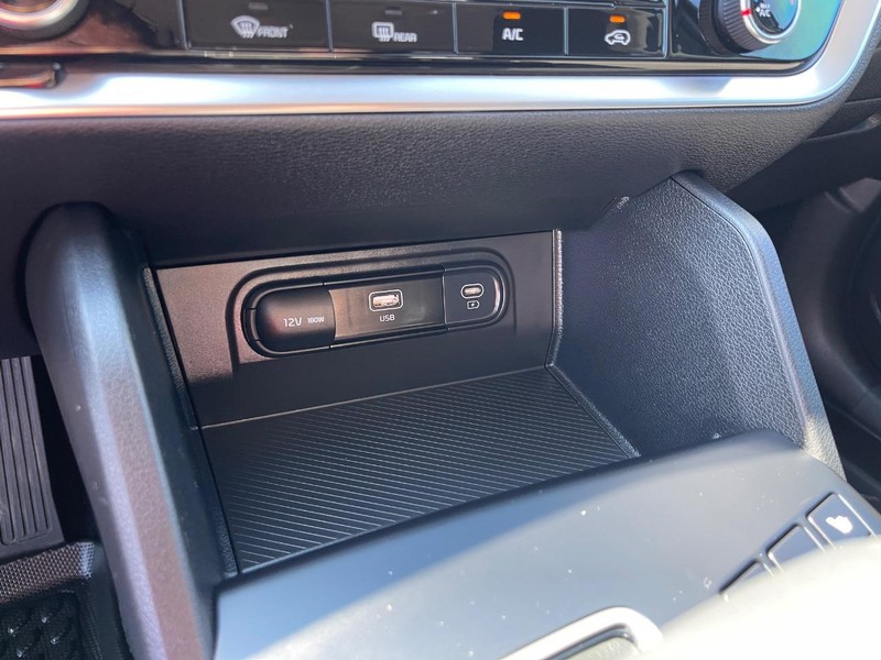Kia Sportage Vehicle Image 19