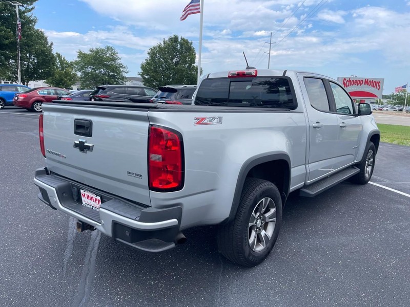 Chevrolet Colorado Vehicle Full-screen Gallery Image 03