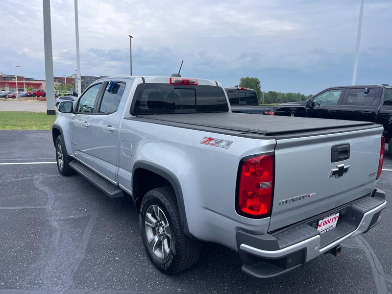 Chevrolet Colorado Vehicle Full-screen Gallery Image 04