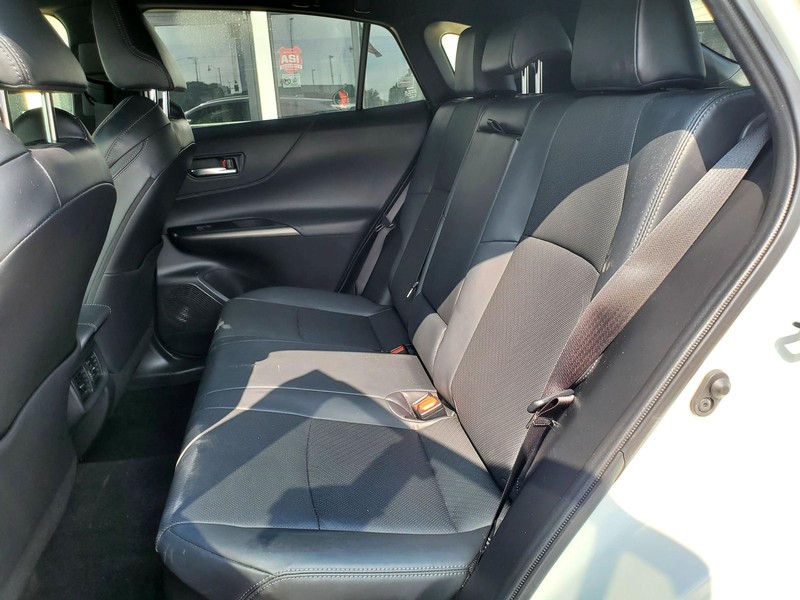 Toyota Venza Vehicle Image 15