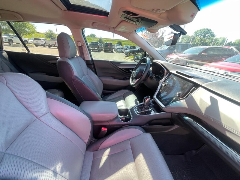 Subaru Outback Vehicle Image 04