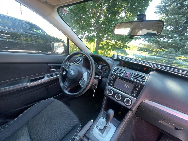 Subaru XV Crosstrek Vehicle Image 05