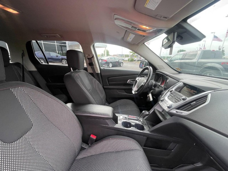 GMC Terrain Vehicle Image 03
