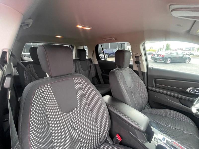 GMC Terrain Vehicle Image 04