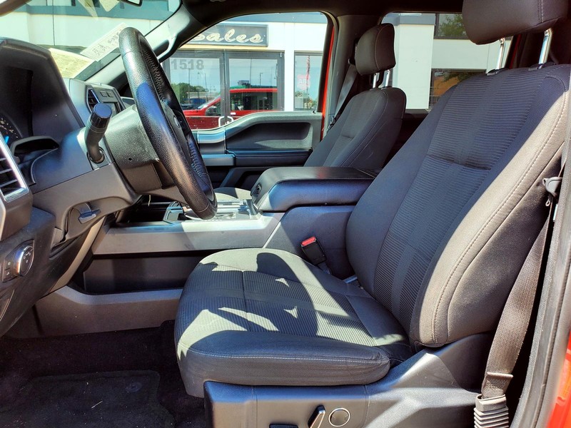 Ford F-150 Vehicle Image 12