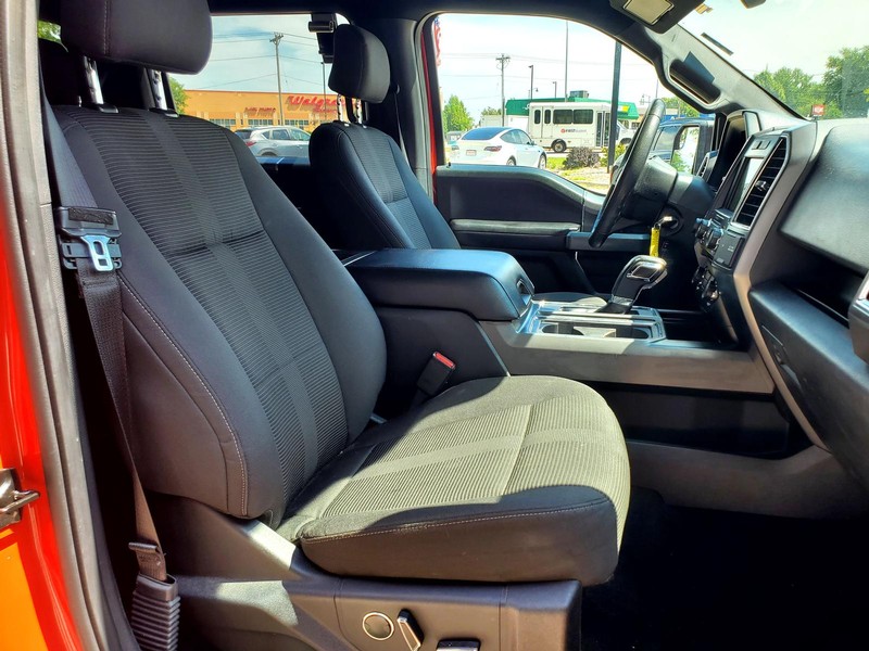 Ford F-150 Vehicle Image 13