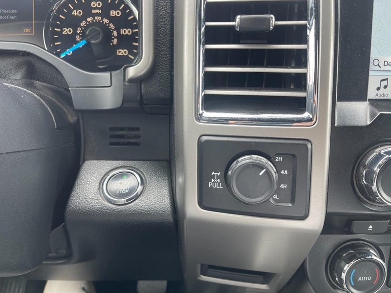 Ford F-150 Vehicle Image 12