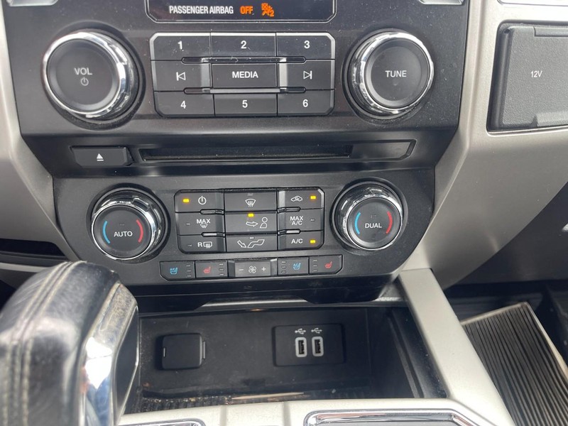 Ford F-150 Vehicle Image 13