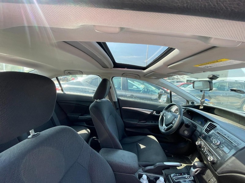 Honda Civic Sedan Vehicle Image 03