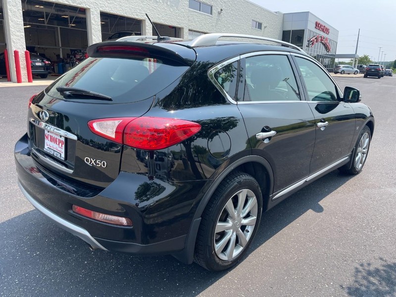 INFINITI QX50 Vehicle Image 03