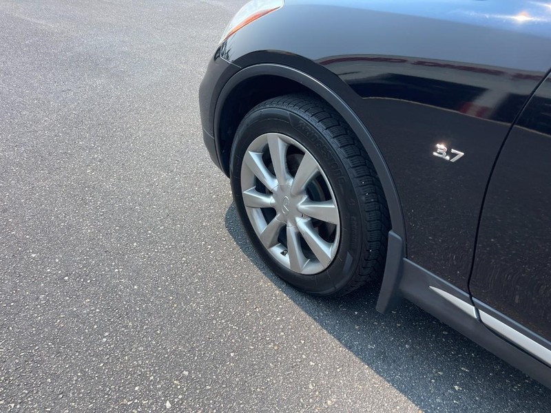INFINITI QX50 Vehicle Image 05
