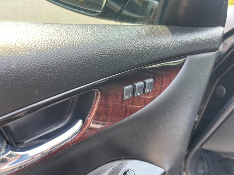 INFINITI QX50 Vehicle Image 14