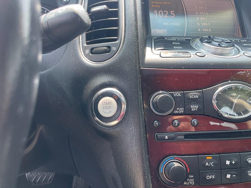 INFINITI QX50 Vehicle Image 20