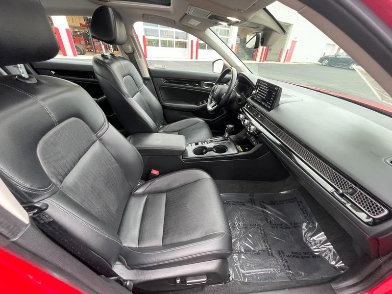 Honda Civic Sedan Vehicle Image 08