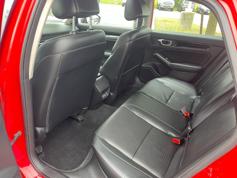 Honda Civic Sedan Vehicle Image 14