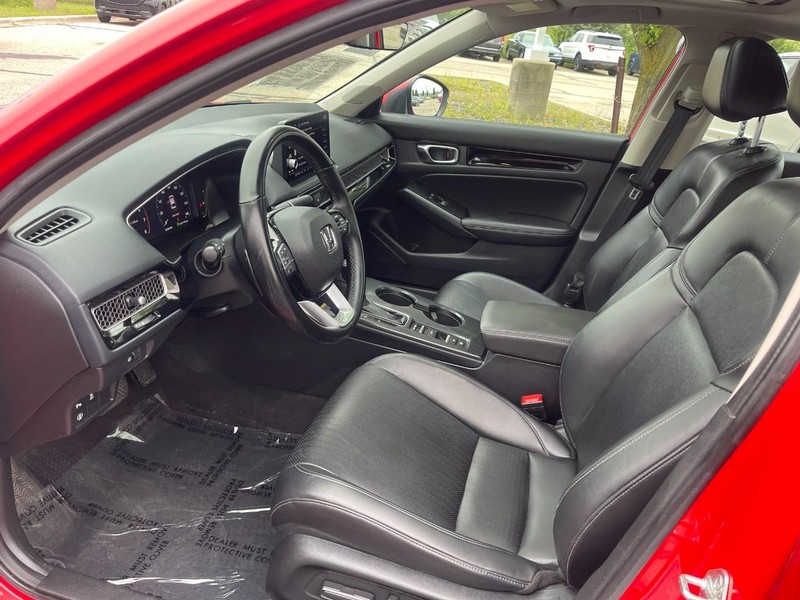 Honda Civic Sedan Vehicle Image 16