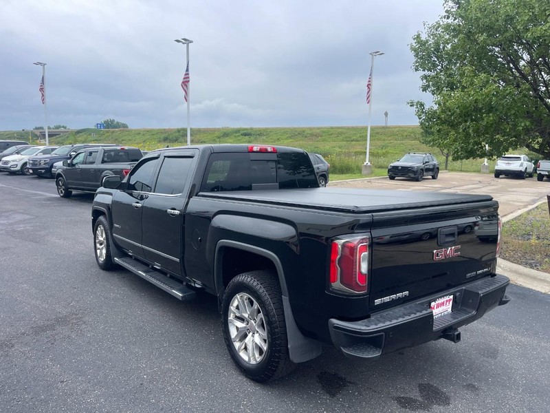 GMC Sierra 1500 Vehicle Image 04