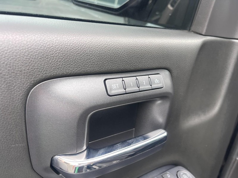 GMC Sierra 1500 Vehicle Image 19