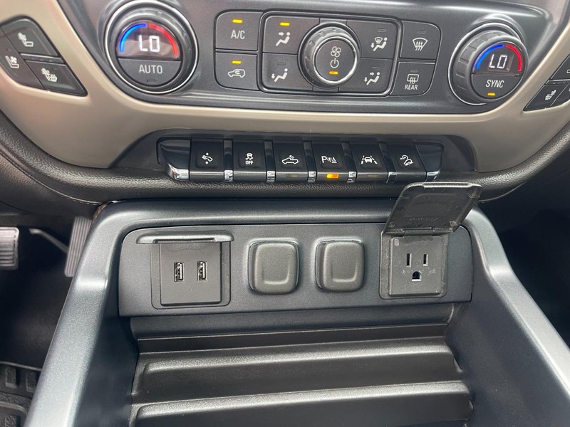 GMC Sierra 1500 Vehicle Image 32