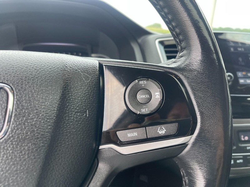 Honda Pilot Vehicle Image 25