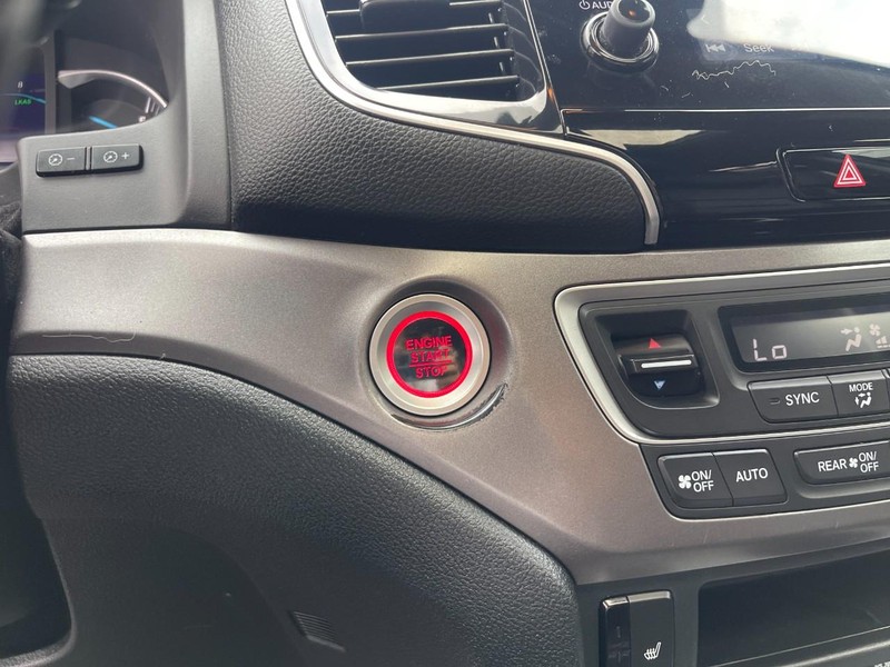 Honda Pilot Vehicle Image 30