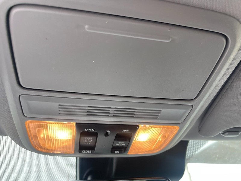 Honda Pilot Vehicle Image 35