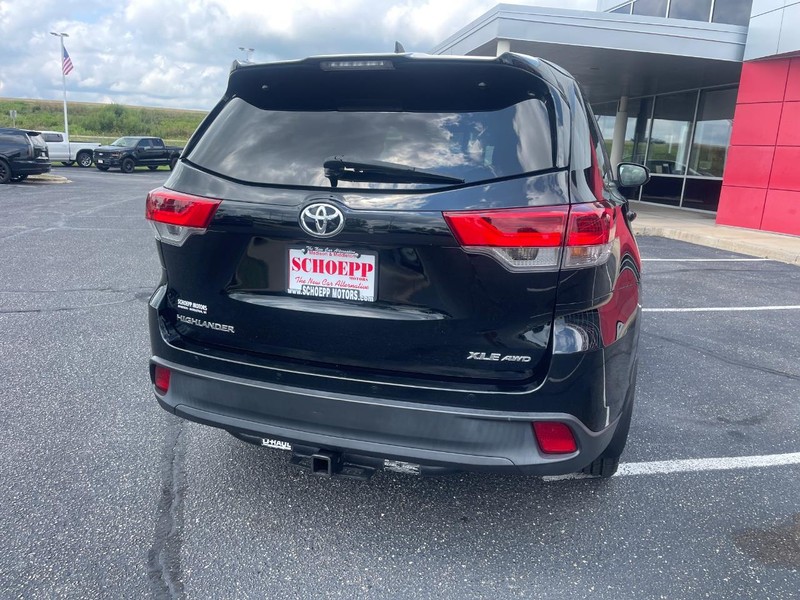 Toyota Highlander Vehicle Image 06