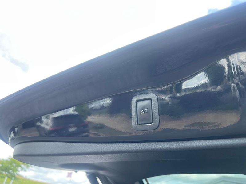 Toyota Highlander Vehicle Image 20