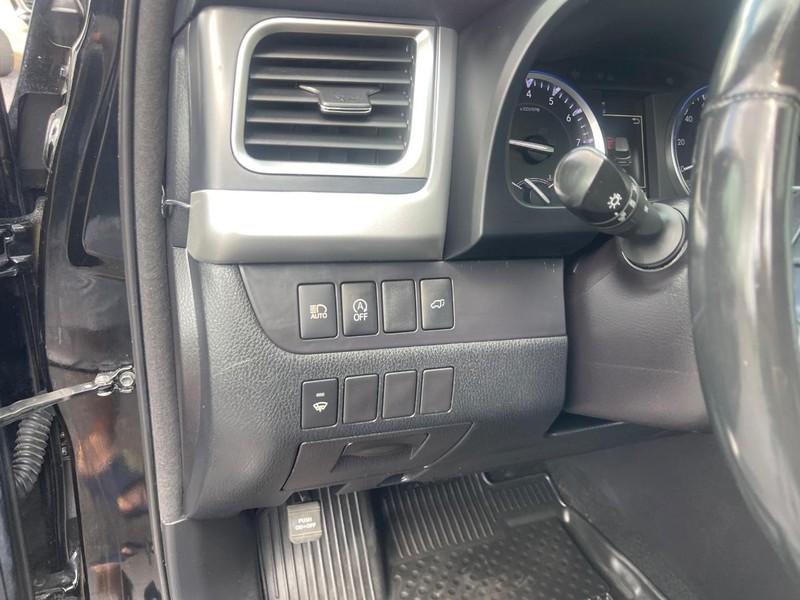 Toyota Highlander Vehicle Image 27
